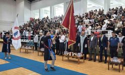 Alaplı Meslek Yüksek Okulu'nda mezuniyet sevinci