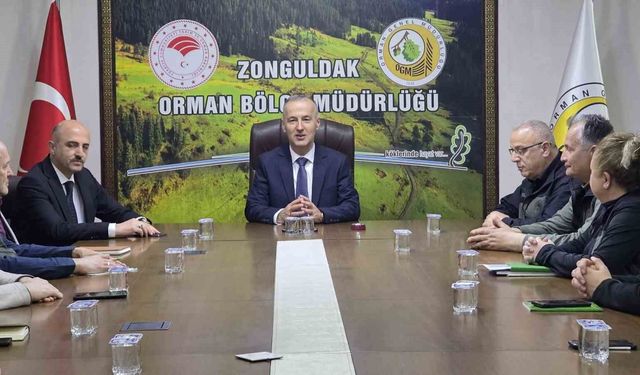 Halil Oflu yönetim kadrosuyla ilk toplantısını gerçekleştirdi