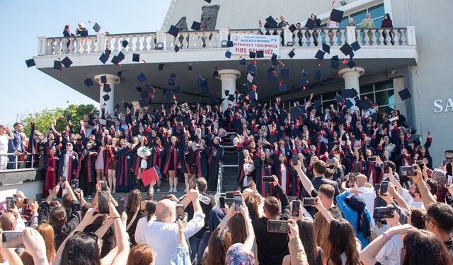 Samsun MYO'da 33. dönem mezuniyet coşkusu