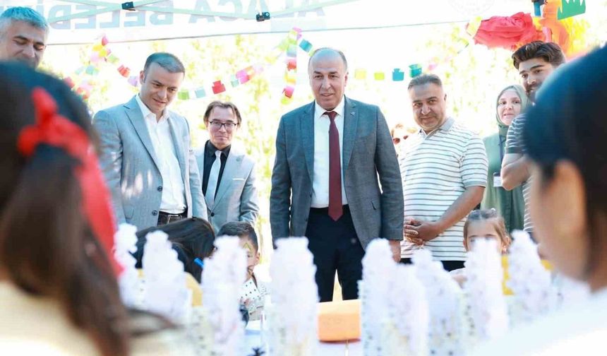 Alaca'da 'Ailemle Eğitim Yolculuğu' şenliği renkli karelere sahne oldu