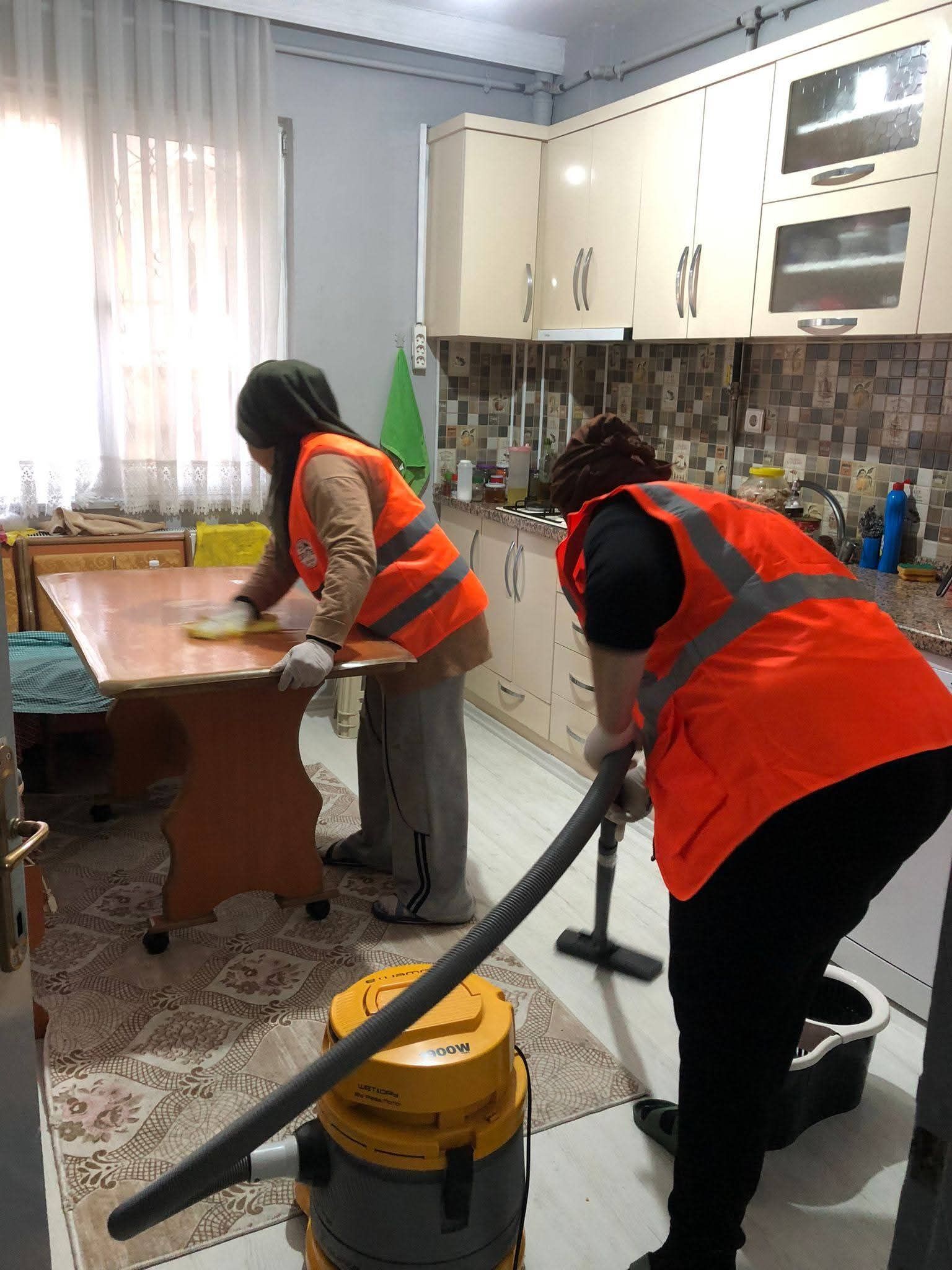 F B I M G 1774692437879