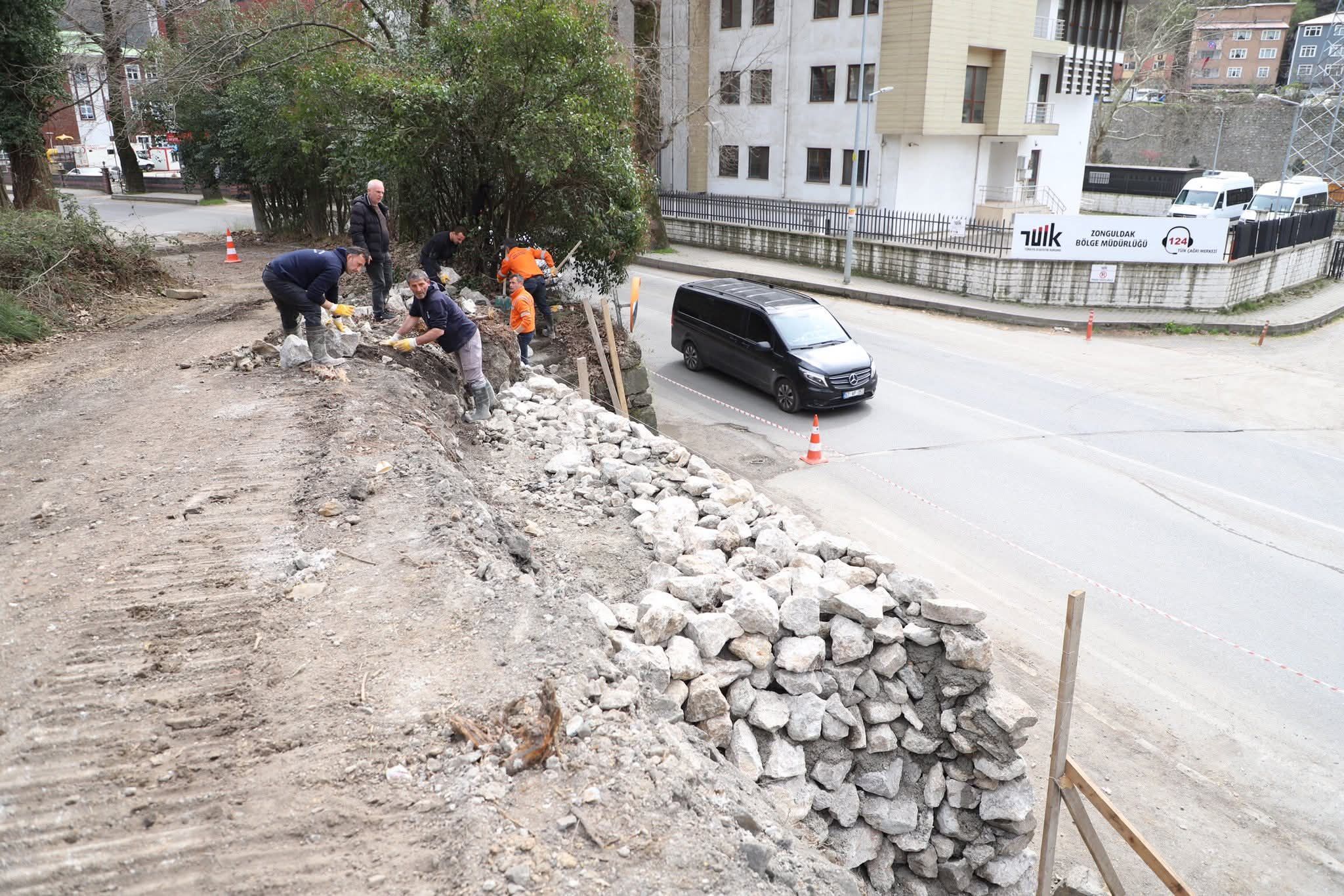 F B I M G 1774700777381